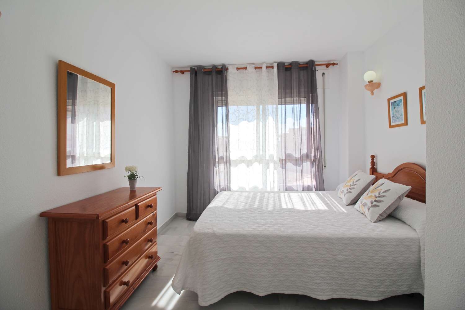 Apartamento en venta en Torrox Costa