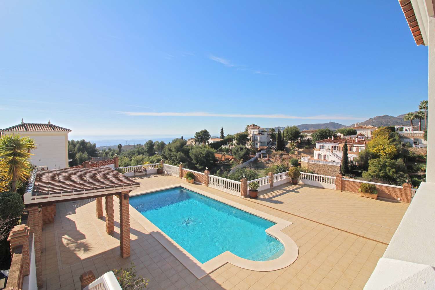 Villa for sale in Frigiliana