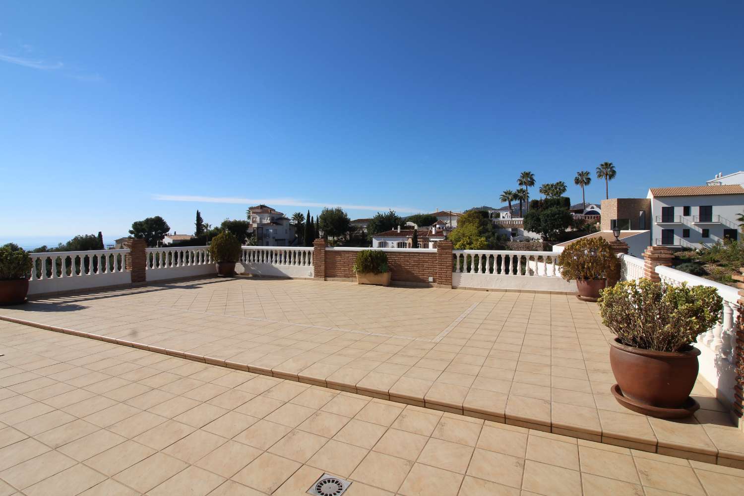 Villa for sale in Frigiliana