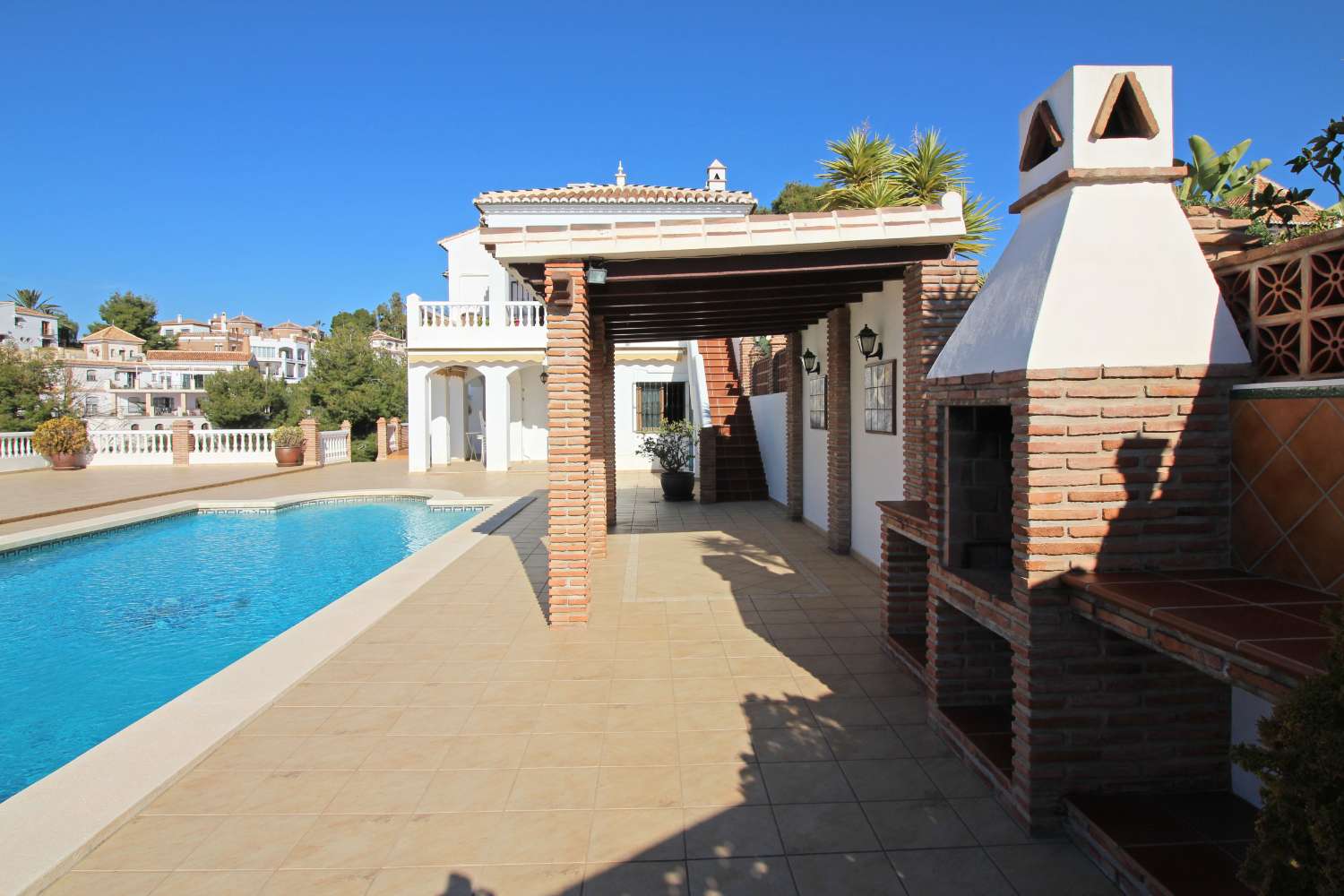 Villa for sale in Frigiliana