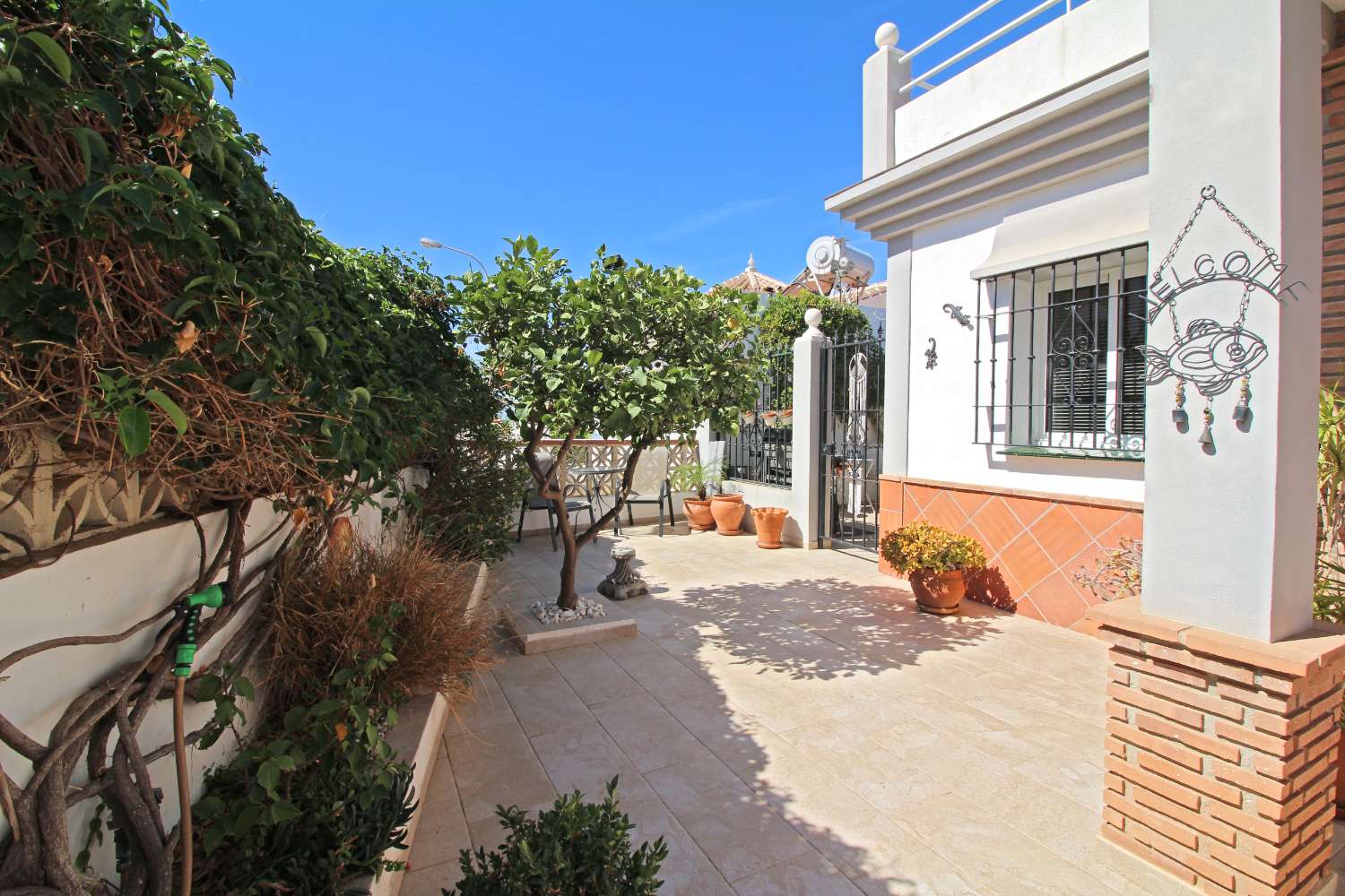 Villa for sale in Torrox Park