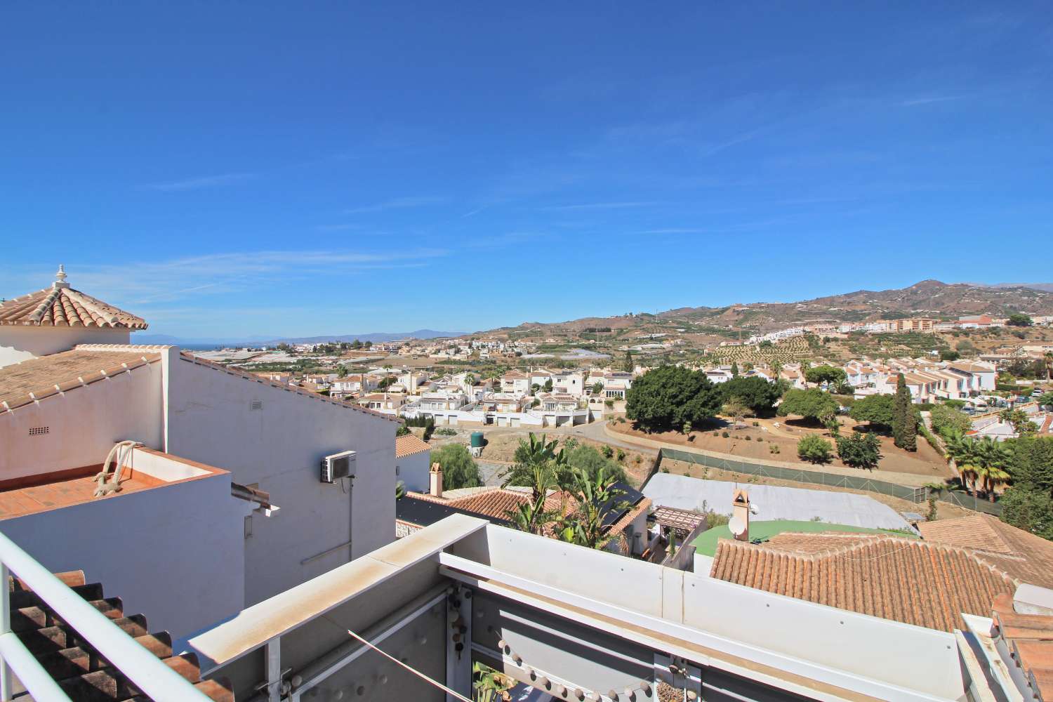 Villa for sale in Torrox Park