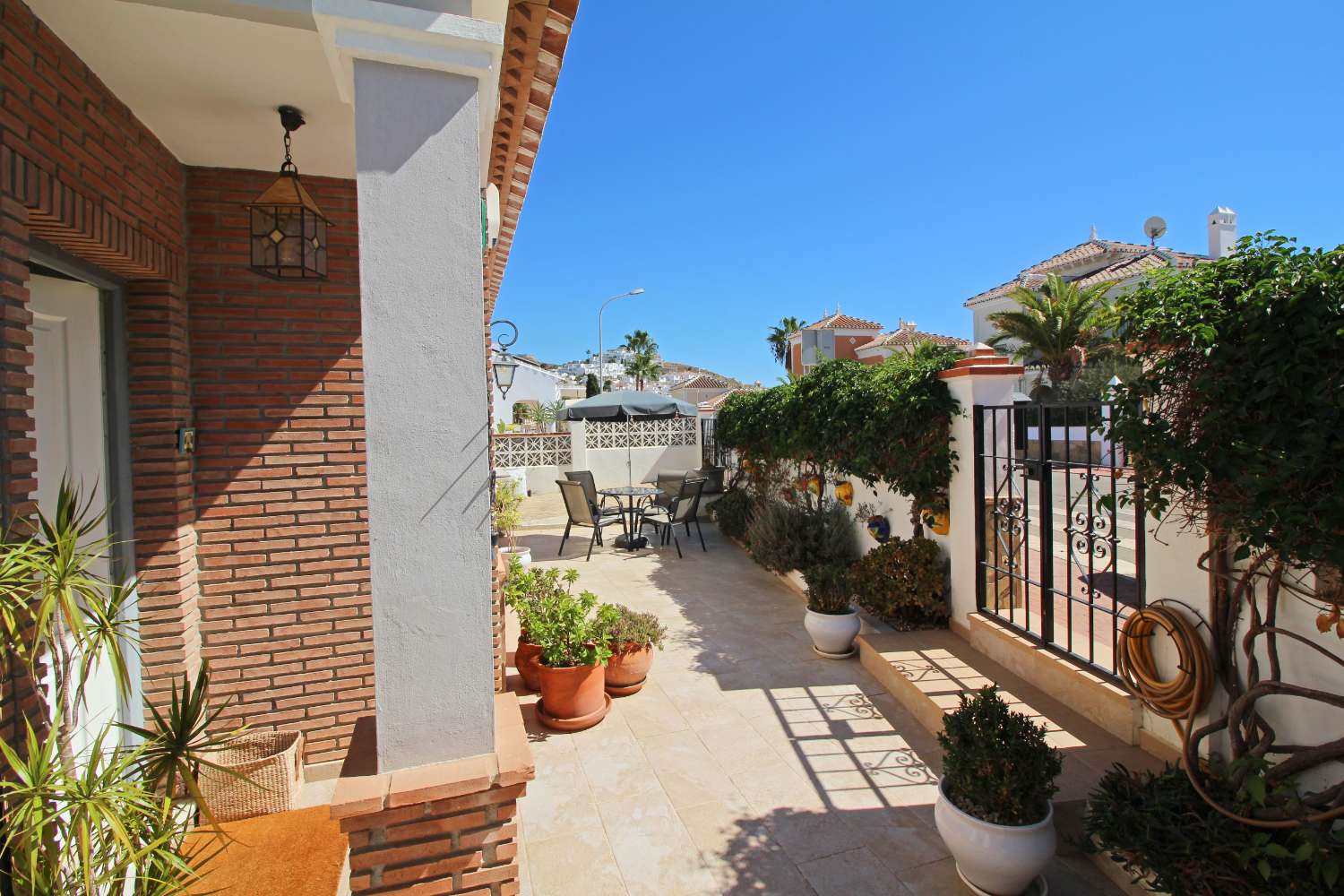 Villa for sale in Torrox Park