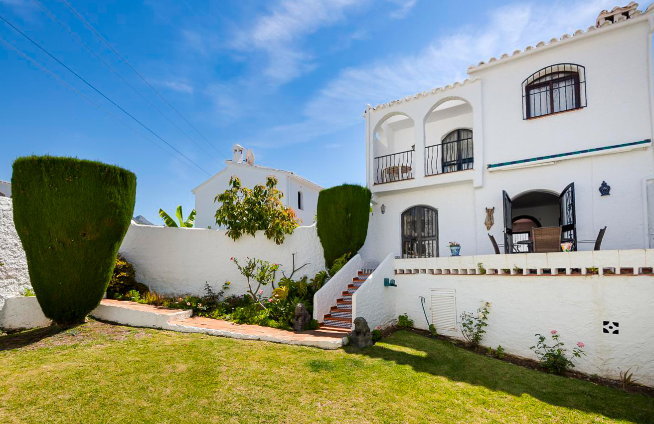 Villa for sale in Capistrano (Nerja)