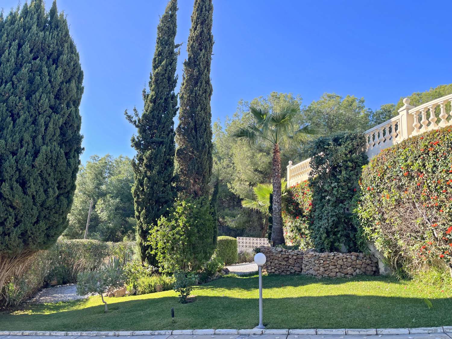 Villa zum verkauf in Frigiliana