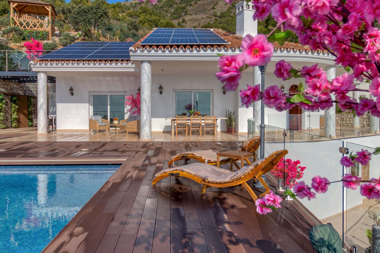 Villa for sale in Mijas