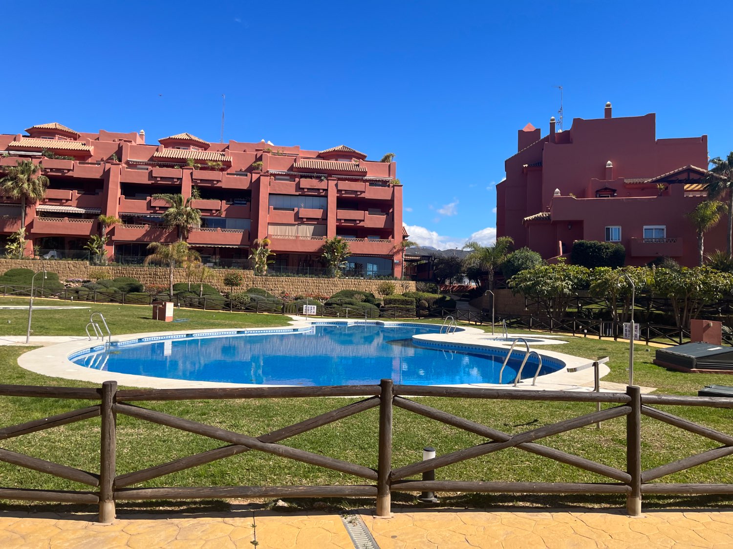 Apartment for sale in Torrox Costa