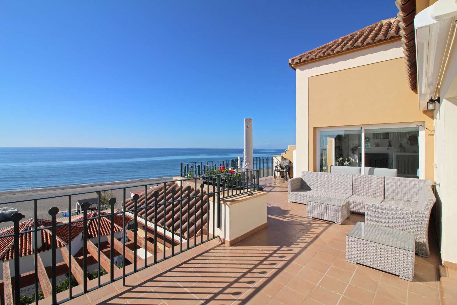 Penthouse for sale in Torrox Costa