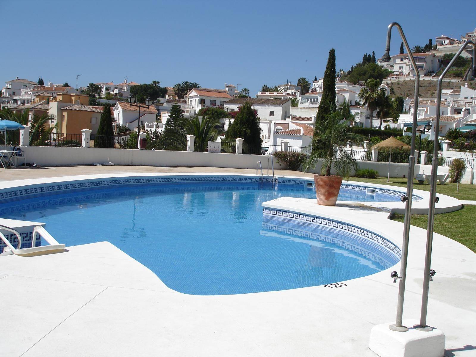 Appartement te koop in Nerja